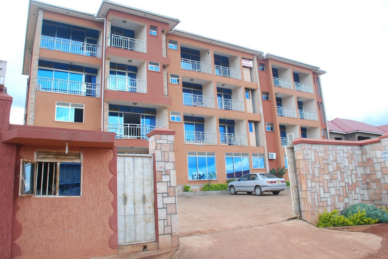 Unik Hotel Kireka Exterior photo